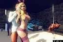 Vollbusige geile erotik tanzerin spielt frechen sex spiele 3d